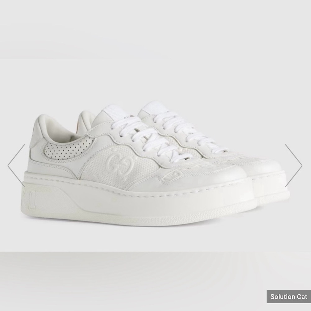 Women’s Gucci Chunky B leather sneakers in white - Size 8